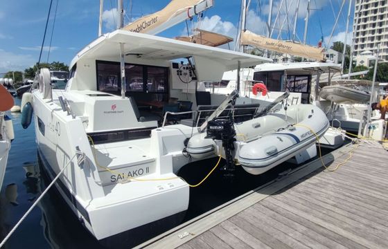 Catamaran Fountaine Pajot Lucia 40 with watermaker 11.73m