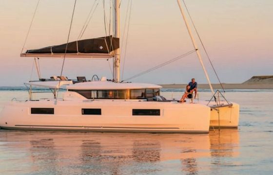 Catamaran Lagoon 46/12 13m