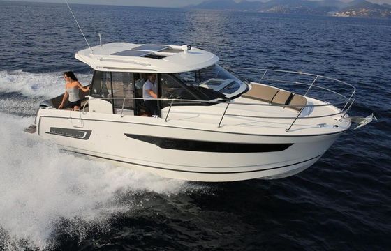 Motorboat Jeanneau Merry Fisher 895 400hp