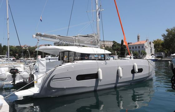 Catamaran Jeanneau Excess 11 11m