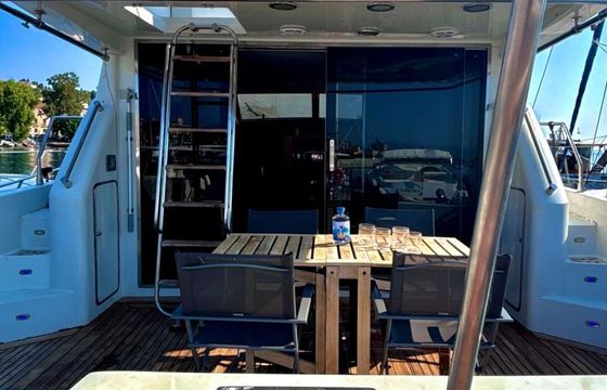 Motorboat Alpa 52 fly 1400hp