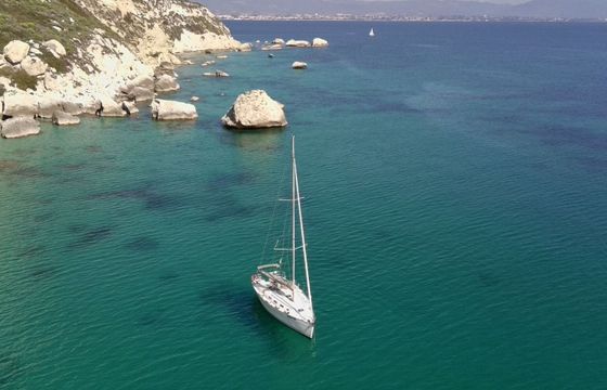 Sailboat Beneteau Cyclades 39.3 11.7m