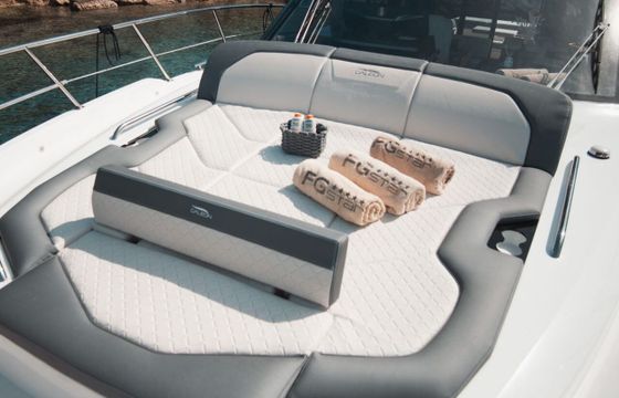 Motor yacht Galeon 440 Fly 960hp