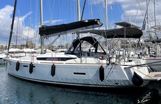 Sailboat Sun Odyssey 449 13.76m