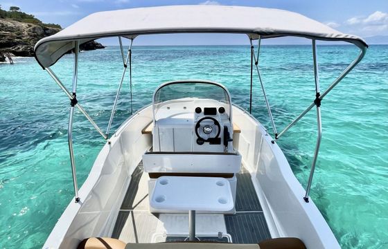 Motorboat Daganz Open 560 115hp
