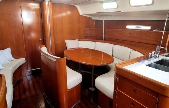 Sailboat Beneteau First 47.7 14.7m