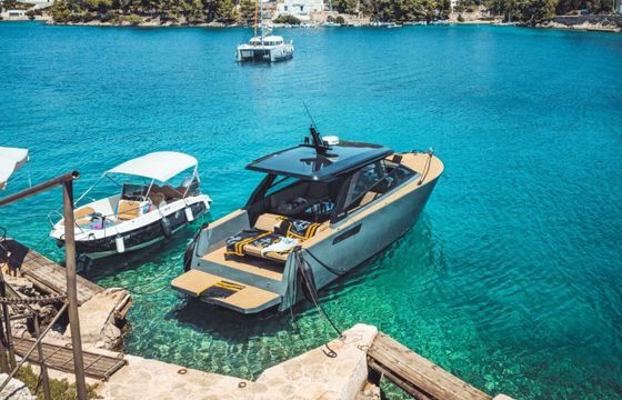 Motorboat Colnago 38 Cabin 500hp