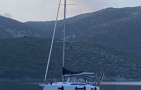 Sailboat Jeanneau Sun odyssey 410 12.28m