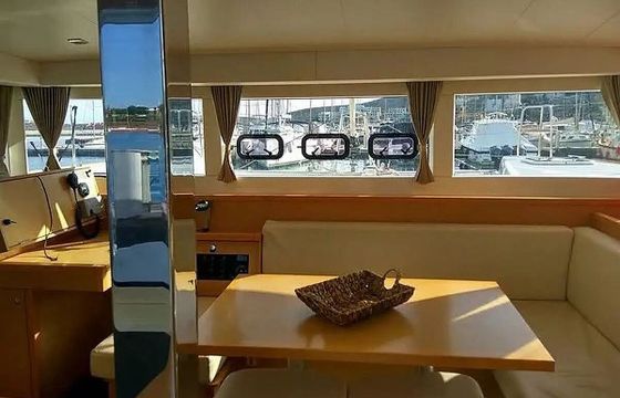 Catamaran Lagoon 39 11.8m