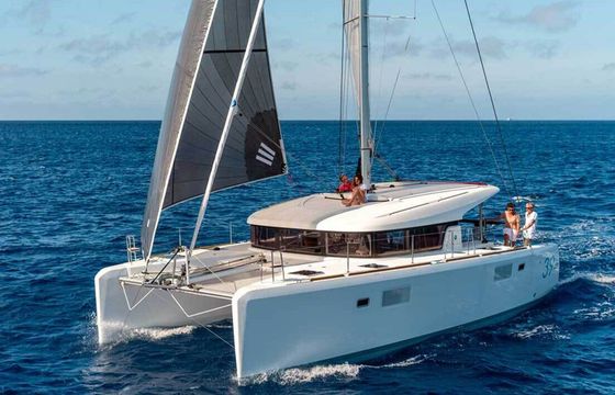 Catamaran Lagoon 39 11.8m