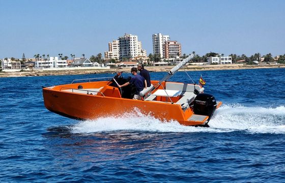 Motorboat Nuva M6 Open 115hp