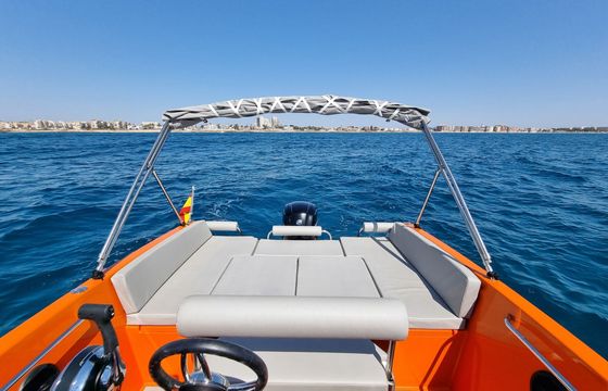 Motorboat Nuva M6 Open 115hp