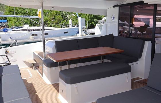 Catamaran Fountaine Pajot Fountaine Pajot Astrea 42 Quatuor 12.58m