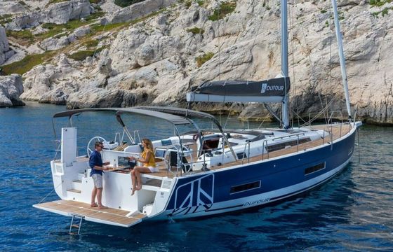 Sailboat Dufour 530 16.35m