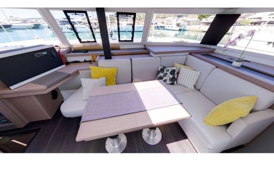Catamaran Astréa 42 12m