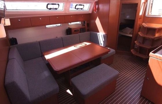 Sailboat BAVARIA CRUISER 46 14.27m