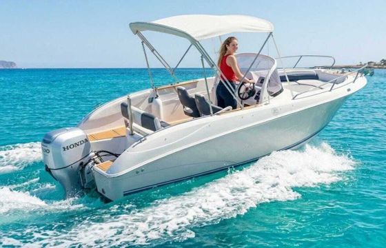 Motorboat Quicksilver 600 Commander 100hp