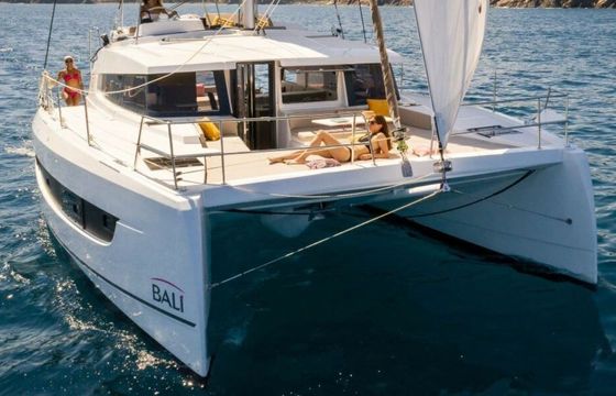 Catamaran Bali 4.2 12.84m