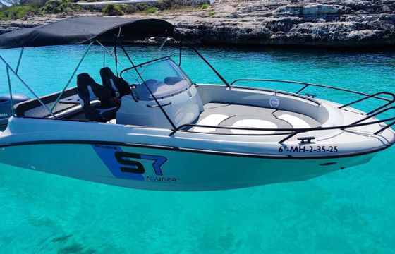 Motorboat Aqua S7 130hp