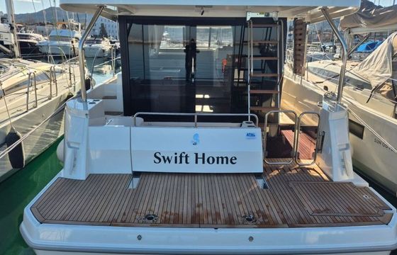 Motor yacht Bénéteau Swift Trawler 41 638hp