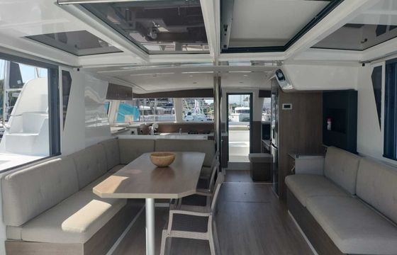 Catamaran Bali 4.2 12m