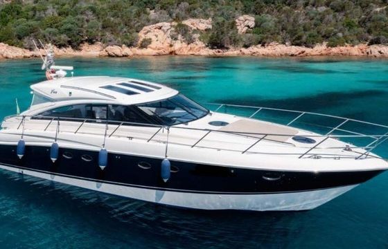 Motorboat Princess V53 1200hp