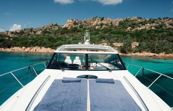 Motorboat Princess V53 1200hp