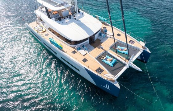 Catamaran Lagoon Lagoon 77 23m