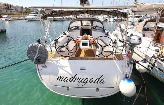 Sailboat Bavaria Yachtbau Bavaria Cruiser 41 Style 12m