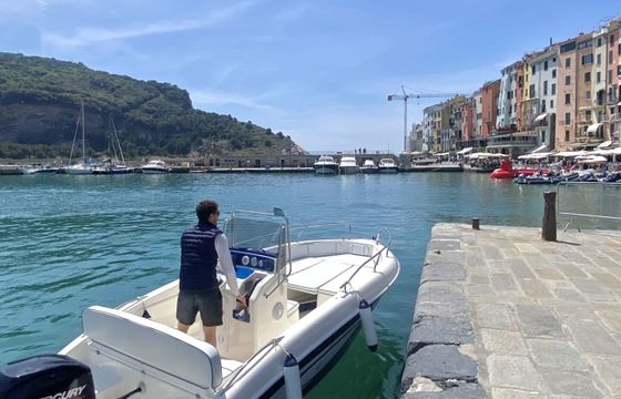 Motorboat BOAT BLUMARE DYUK 560 40hp