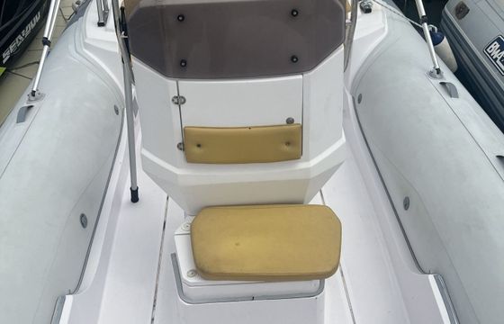 RIB Predator 599 130hp