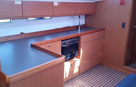 Sailboat BAVARIA CRUISER 46 14m
