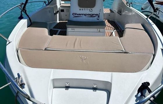 Motorboat Astilux 600 Open 140hp