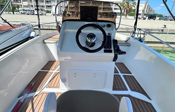 Motorboat Astilux 600 Open 140hp