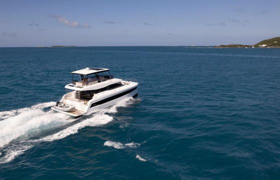 Motorboat Fountaine Pajot MY.6 960hp