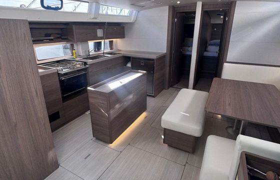 Sailboat Bénéteau Oceanis 52 - 6. cab. 16m