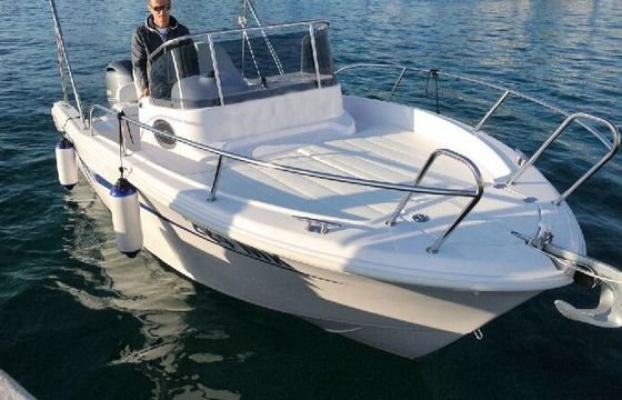 Motorboat ELAN 650 Cabin 150hp