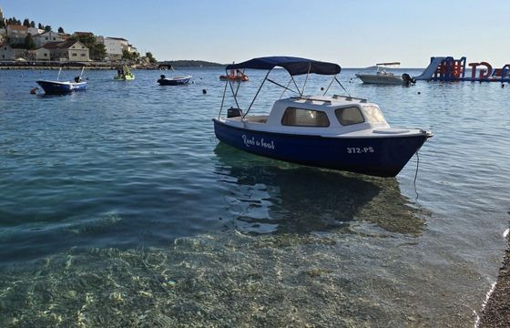 Boat without licence  Kvarnerplastika Istranka 15hp