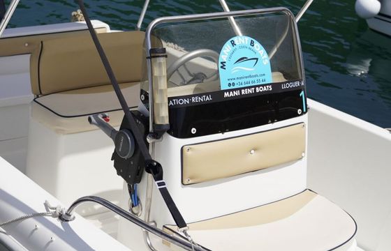 Motorboat Saver 520 70hp