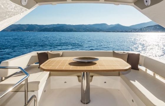 Motor yacht Absolute  50 Fly 870hp