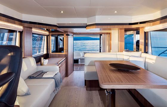 Motor yacht Absolute  50 Fly 870hp