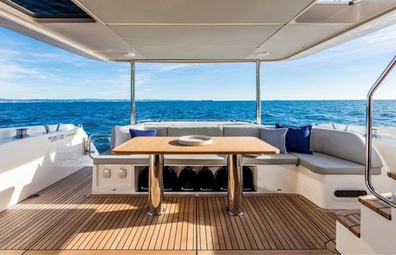 Motor yacht Absolute  50 Fly 870hp