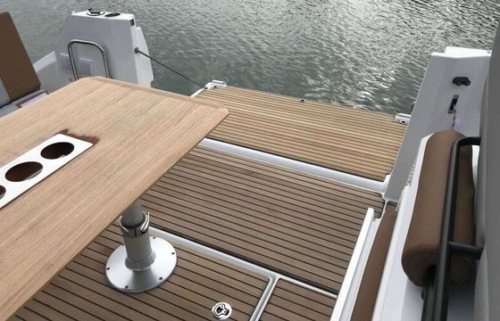 Motorboat Beneteau Flyer 9 500hp