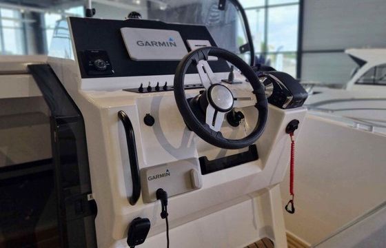 Motorboat Beneteau Flyer 9 500hp