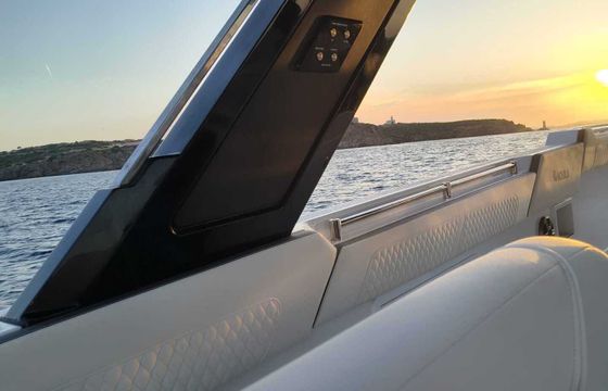 Motorboat Aquila Aquila 45 Sport 1200hp