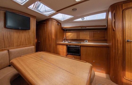 Sailboat DELPHIA 40 12.3m