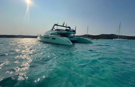 Motor yacht CATAMARAN Cat Power 90 1000hp