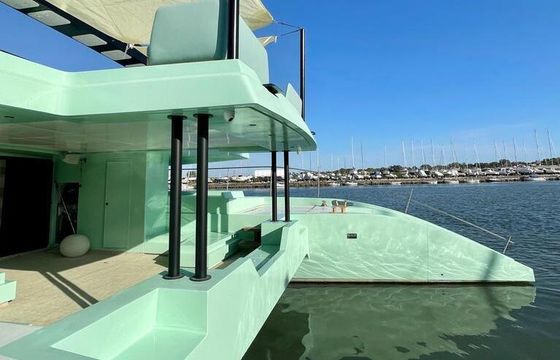Motor yacht CATAMARAN Cat Power 90 1000hp