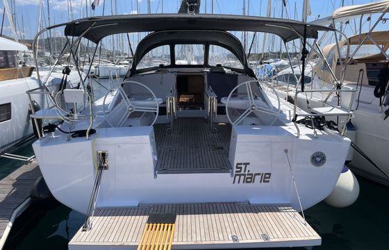 Sailboat Elan Marine Elan Impression 43 13m