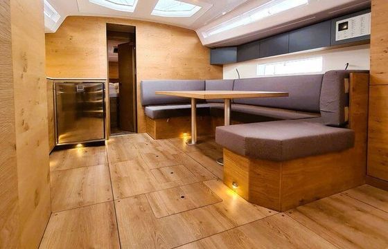 Sailboat Elan Marine Elan Impression 43 13m
